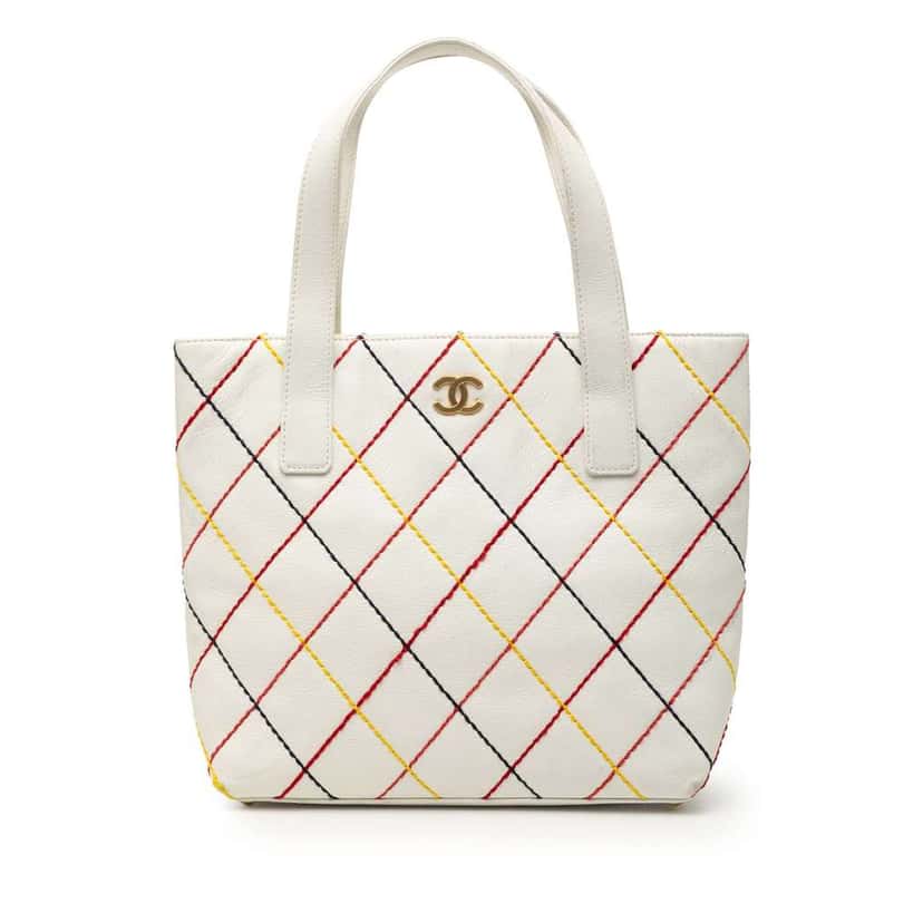 Chanel CC Wild Stitch Calfskin Handbag White Leather Good condition - Front View
