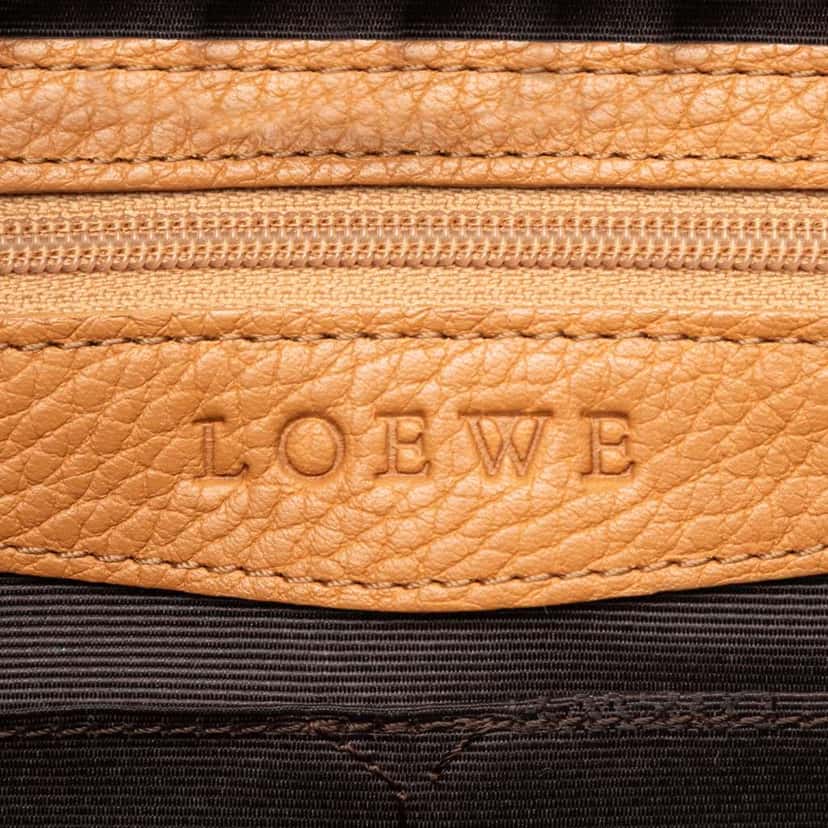 Loewe Leather Senda Handbag Brown Leather Very good condition - Box View
