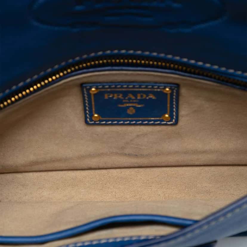 Prada City Calf Pattina Clutch Blue Leather Good condition - Model View