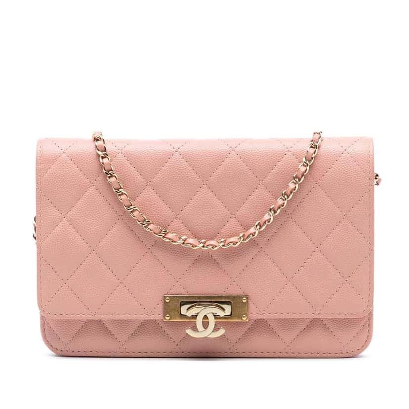 Chanel Quilted Caviar Golden Class Wallet On Chain Pink Leather Very good condition - Front View