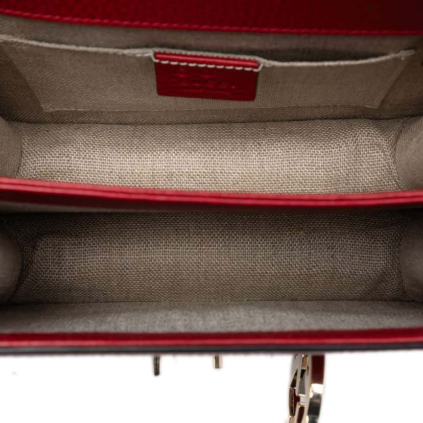 Gucci Small Dollar Calfskin Interlocking G Crossbody Red Leather Very good condition - Model View