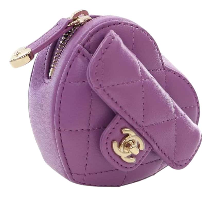 Chanel Lambskin CC in Love Heart Necklace Bag Purple Leather Good condition - Back View