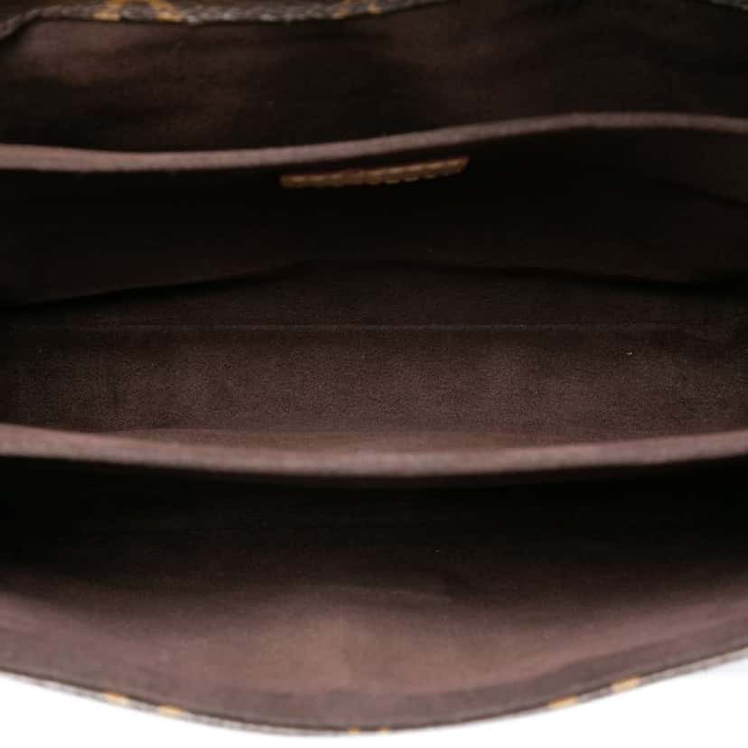 Louis Vuitton Monogram Pochette Metis Brown Good condition - Model View
