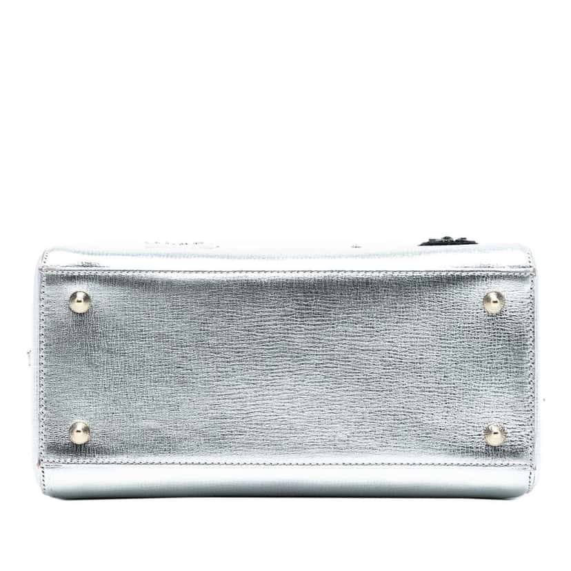 Dior Medium Calfskin Patch Embellished Lady Dior Silver Leather Very good condition - Inside View