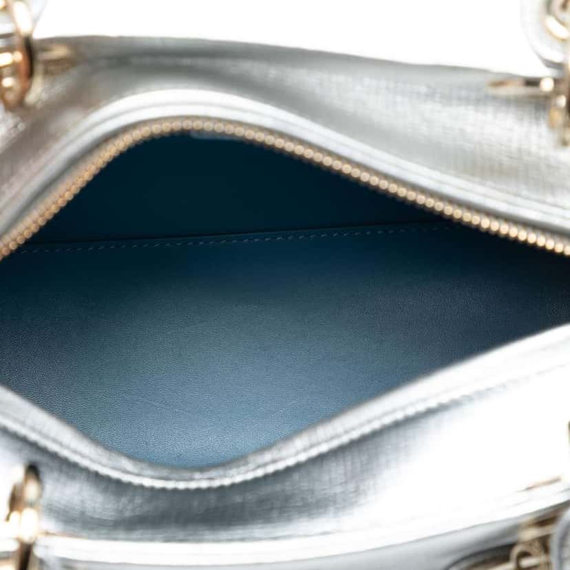 Dior Medium Calfskin Patch Embellished Lady Dior Silver Leather Very good condition - Model View