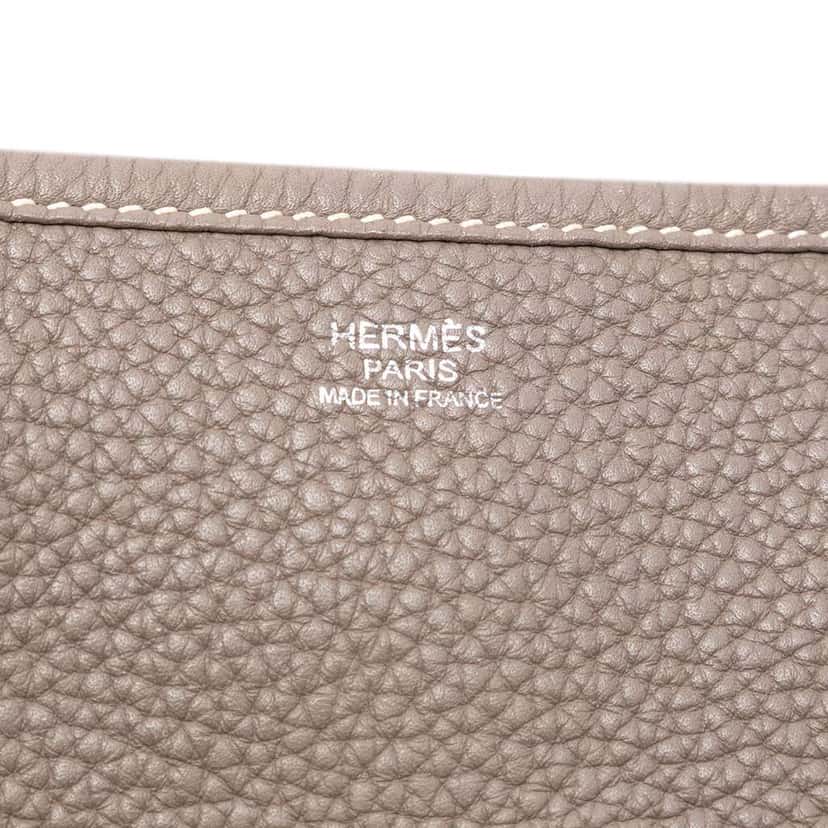Hermès Clemence Evelyne II TGM Brown Leather Good condition - Box View