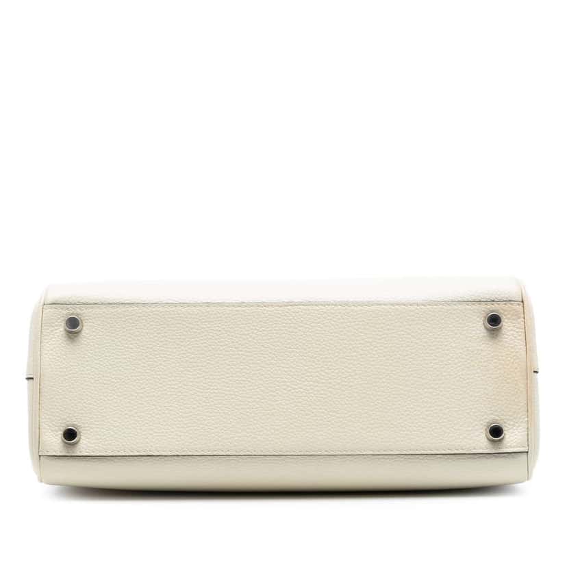 Gucci Small Grained Calfskin Zumi Top Handle Bag White Leather Very good condition - Inside View