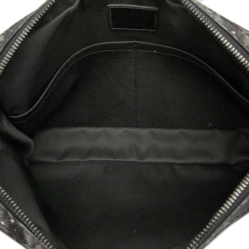 Louis Vuitton Monogram Galaxy Alpha Messenger Bag Black Very good condition - Model View