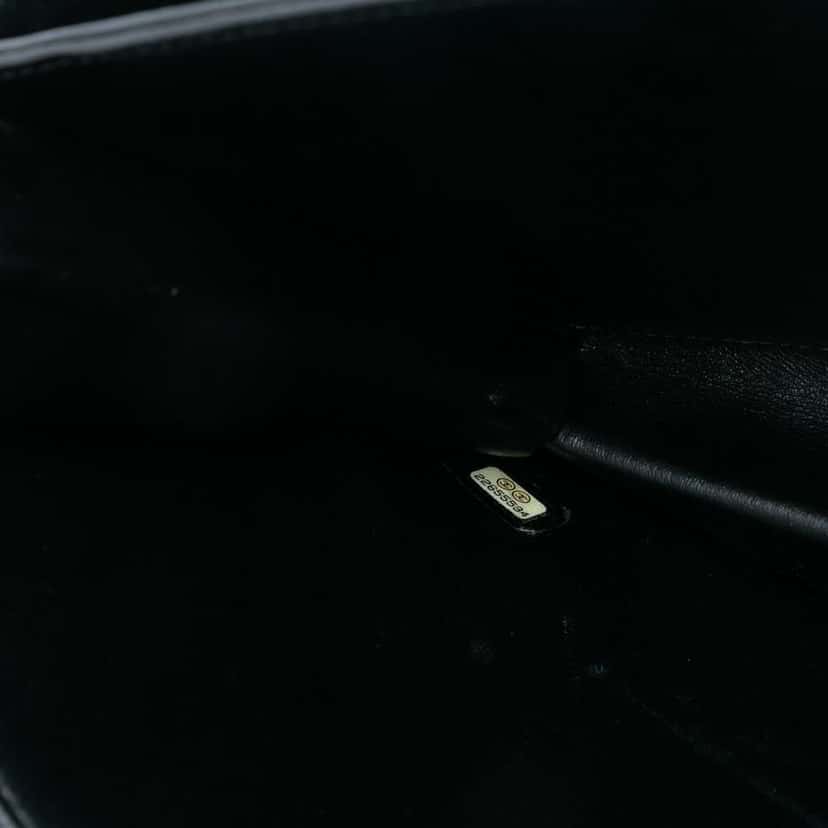 Chanel Large Quilted Tweed Beauty Lock Flap Black Tweed Very good condition - Box View