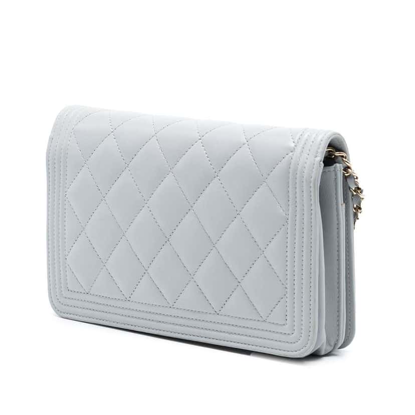 Chanel Quilted Lambskin Boy Wallet On Chain Grey Leather Good condition - Back View