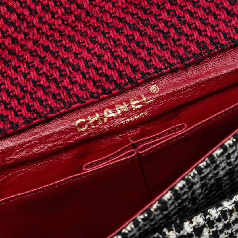 Chanel Medium CC Tweed Multi Print Double Flap Red Tweed Very good condition - Box View