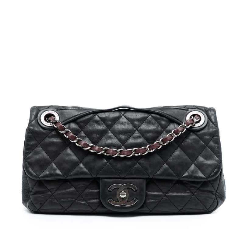 Chanel Medium Iridescent Calfskin In The Mix Flap Black Leather Good condition - Front View
