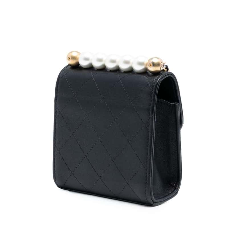 Chanel Mini Goatskin Chic Pearls Clutch On Chain Black Leather Very good condition - Back View