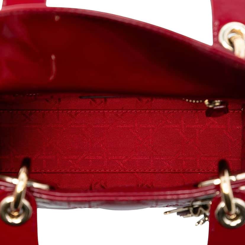 Dior Mini Patent Cannage Lady Dior Red Leather Good condition - Model View
