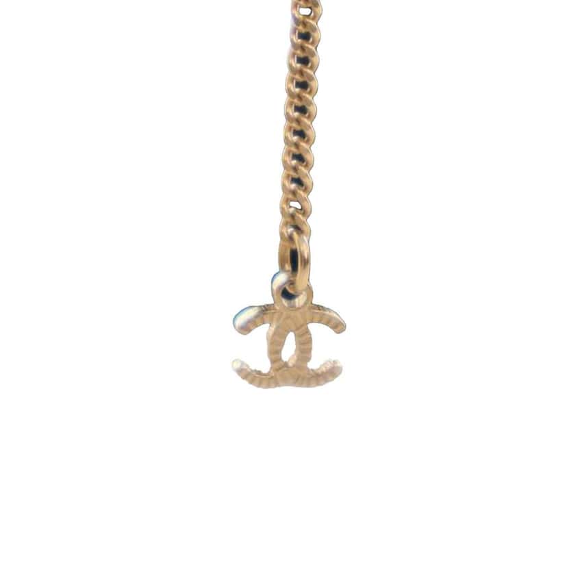 Chanel CC Gold Plated Faux Pearl and Crystal Drop Pendant Necklace Gold Metal Good condition - Box View