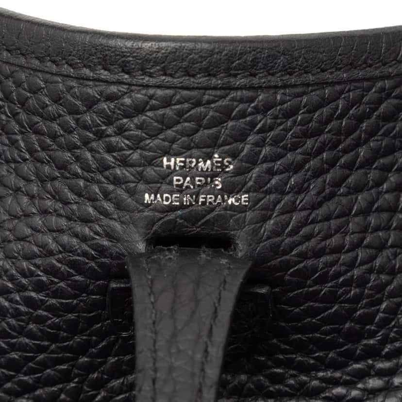 Hermès Clemence Evelyne TPM 16 Black Leather Good condition - Box View