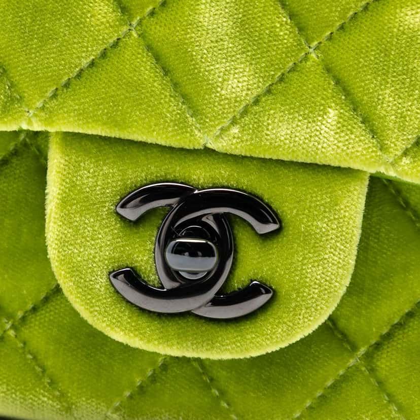 Chanel Mini Rectangular Classic Velvet Single Flap Green Velvet Good condition - Box View