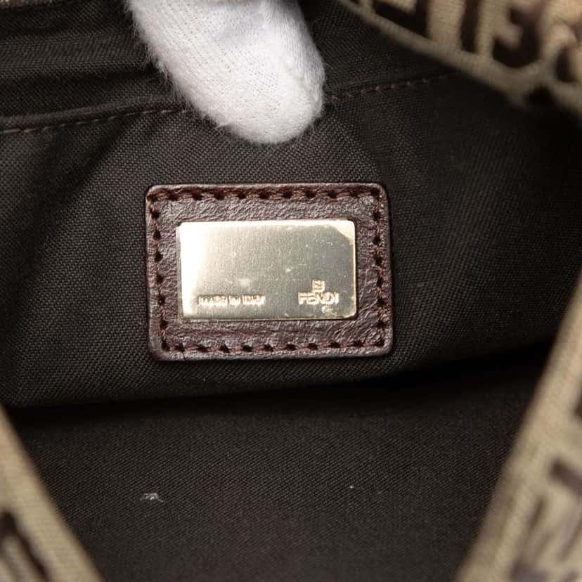 Fendi Zucchino Canvas Crossbody Brown Canvas Very good condition - Box View