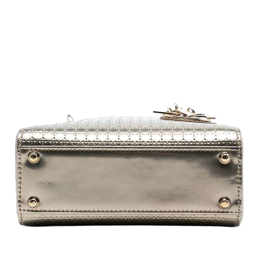 Dior Mini Metallic Patent Microcannage Lady Dior Gold Leather Good condition - Inside View