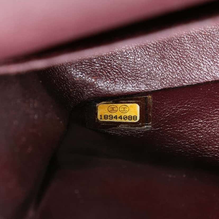 Chanel Medium Classic Caviar Double Flap Black Leather Good condition - Box View