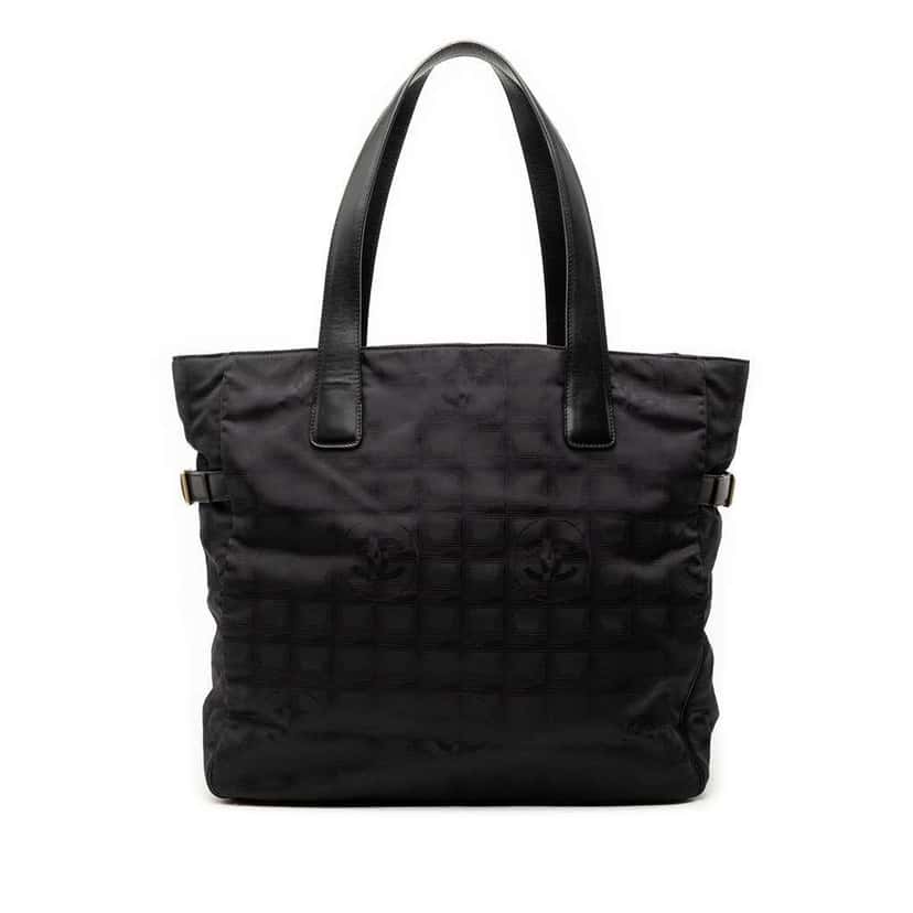 Chanel New Travel Line Nylon Tote Black Good condition - Front View