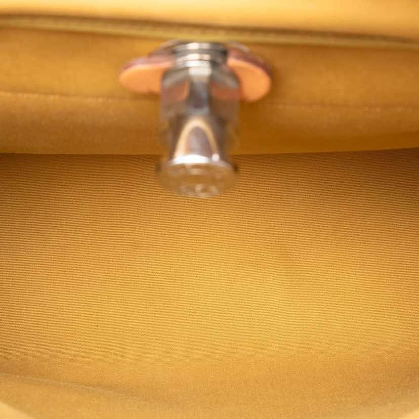 Hermès Toile Herbag Zip 31 Yellow Canvas Good condition - Model View