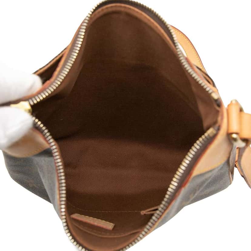 Louis Vuitton Monogram Odeon PM Brown Very good condition - Model View