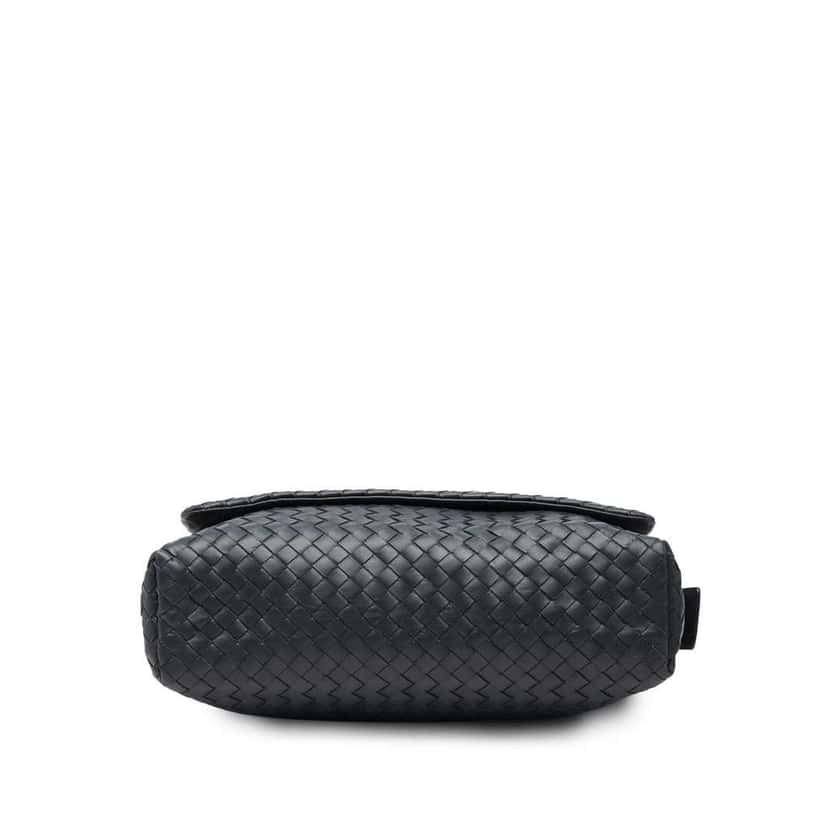 Bottega Veneta Nappa Intrecciato Flap Crossbody Black Leather Very good condition - Inside View