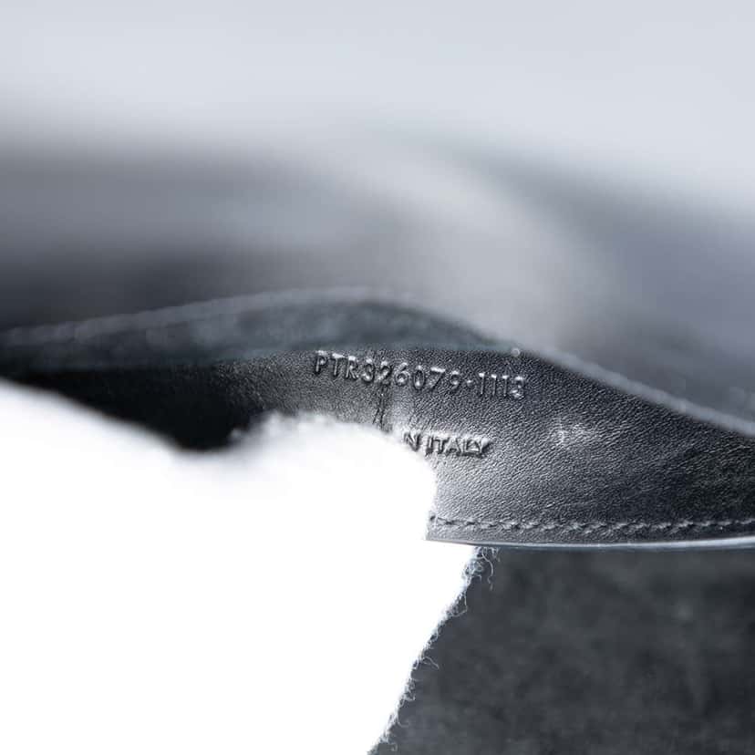 Saint Laurent Leather Monogram Cassandre Clutch Black Leather Good condition - Box View