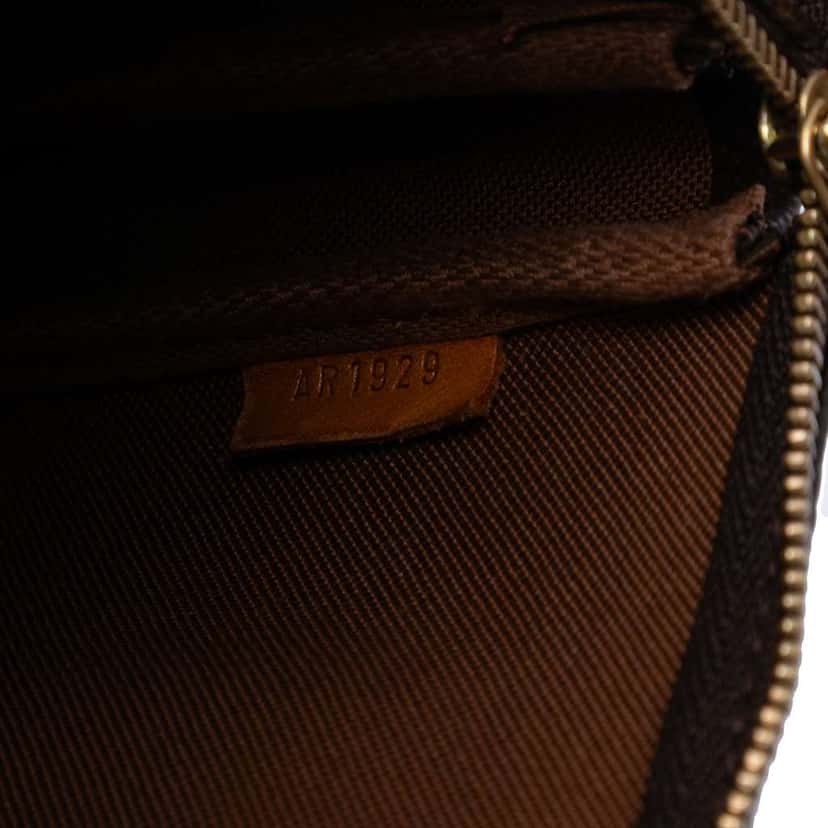 Louis Vuitton Monogram Pochette Accessoires Brown Very good condition - Box View