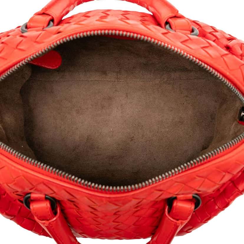 Bottega Veneta Mini Nappa Intrecciato Boston Bag Red Leather Very good condition - Model View