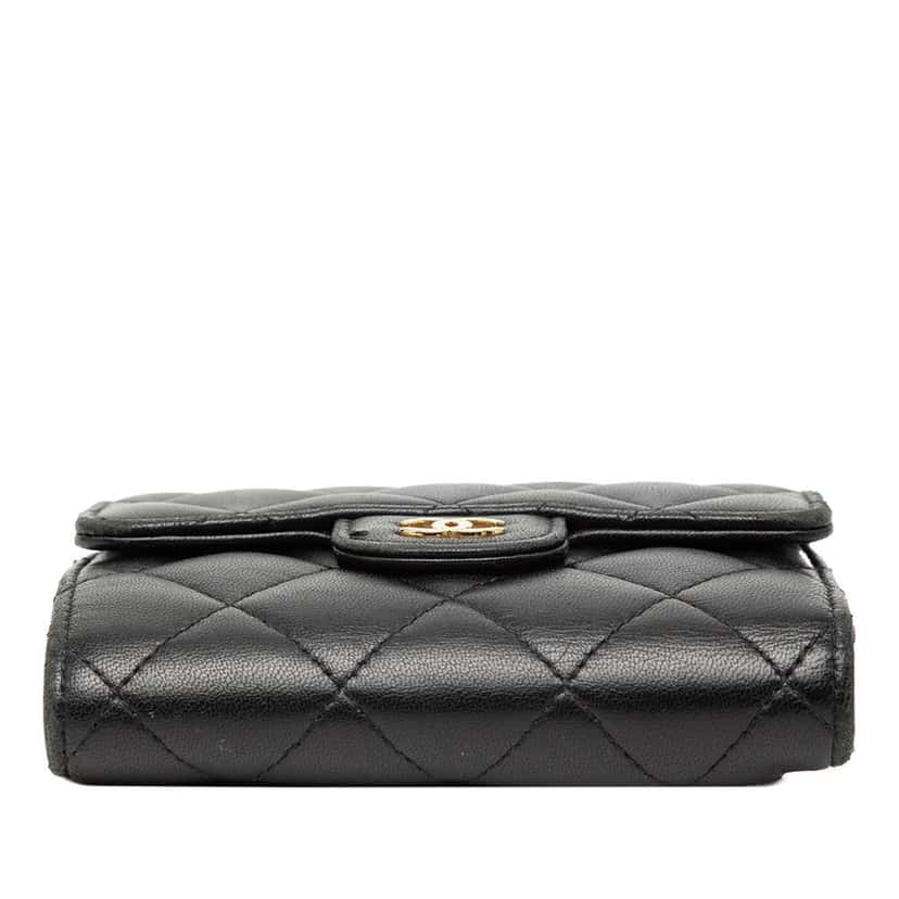 Chanel Classic Lambskin Small Flap Wallet Black Leather Very good condition - Inside View