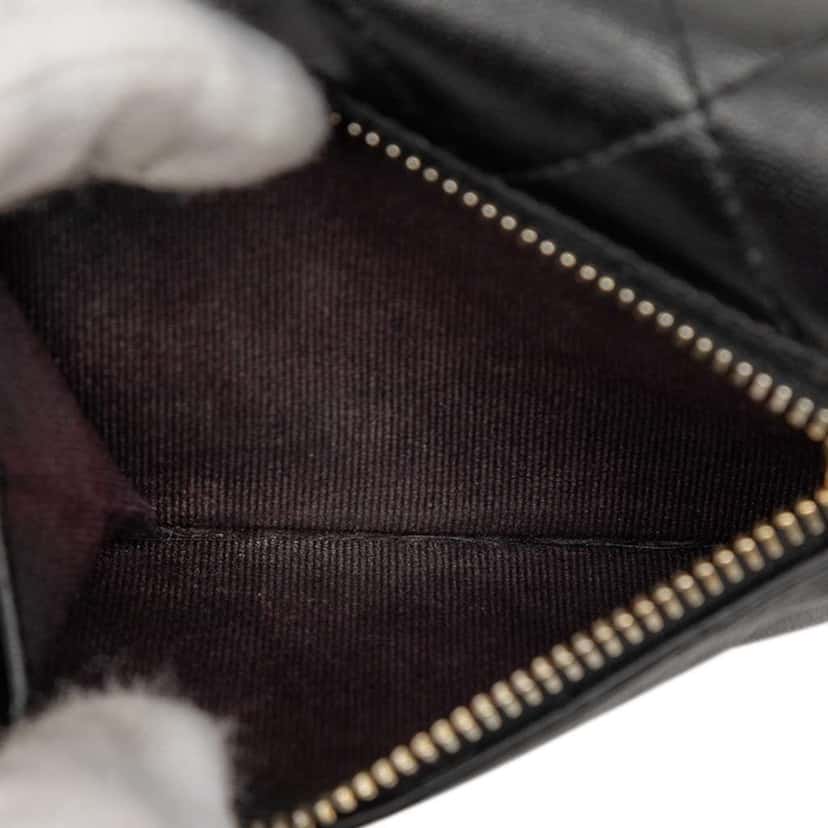 Chanel Classic Lambskin Small Flap Wallet Black Leather Very good condition - Model View