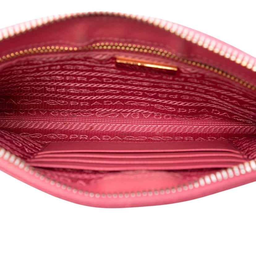 Prada Saffiano Shoulder Bag Pink Leather Very good condition - Model View