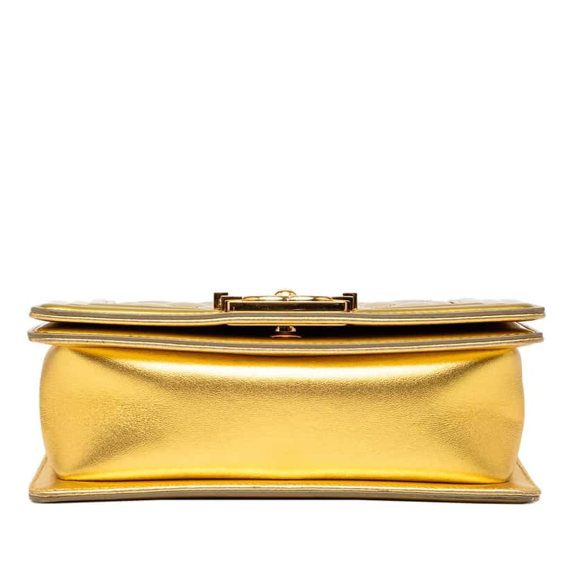Chanel Small Quilted Metallic Patent Boy Flap Gold Leather Good condition - Inside View