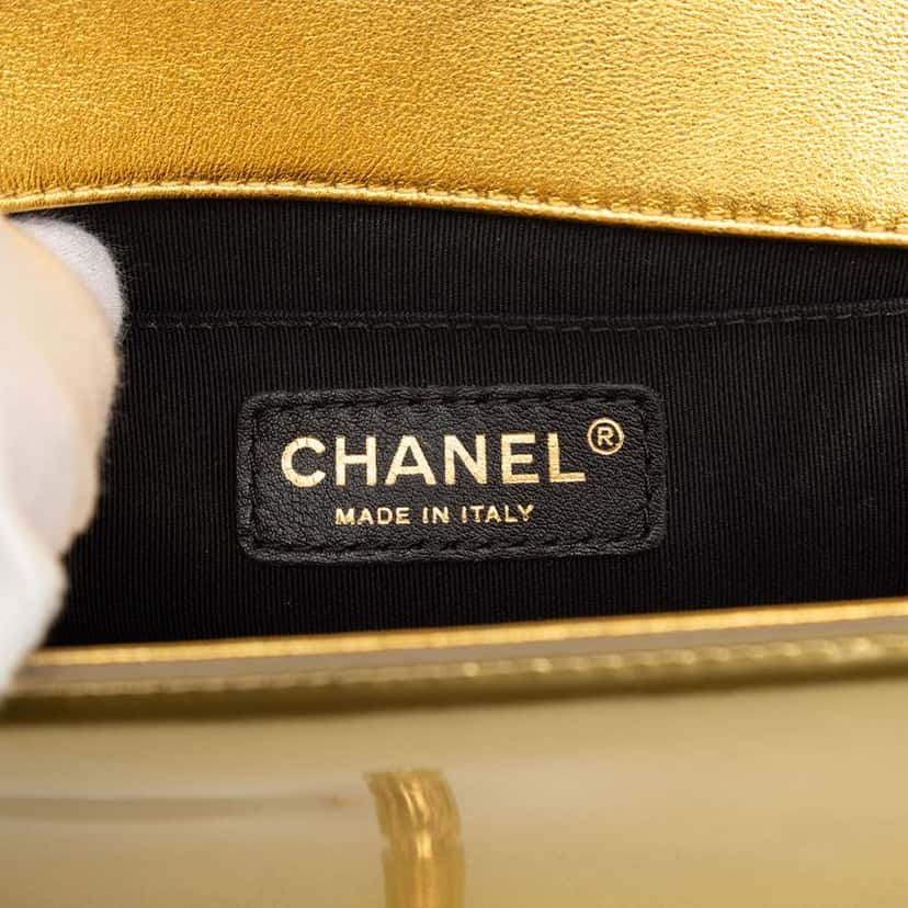 Chanel Small Quilted Metallic Patent Boy Flap Gold Leather Good condition - Box View