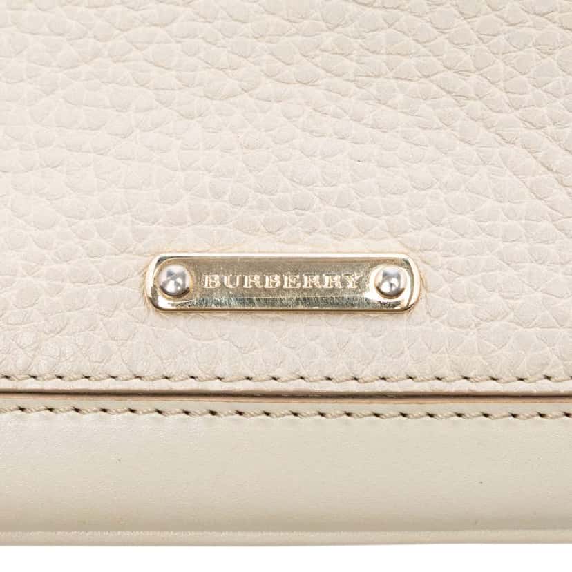 Burberry Leather Tassel Chain Crossbody Brown Leather Very good condition - Box View