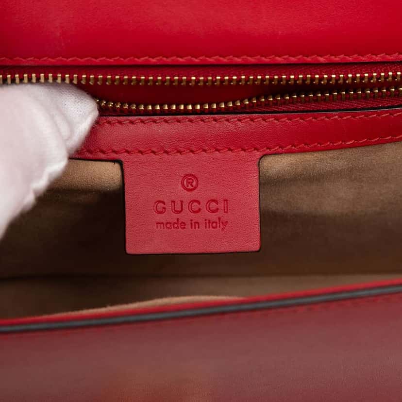 Gucci Small Leather Sylvie Web Satchel Red Leather Very good condition - Box View