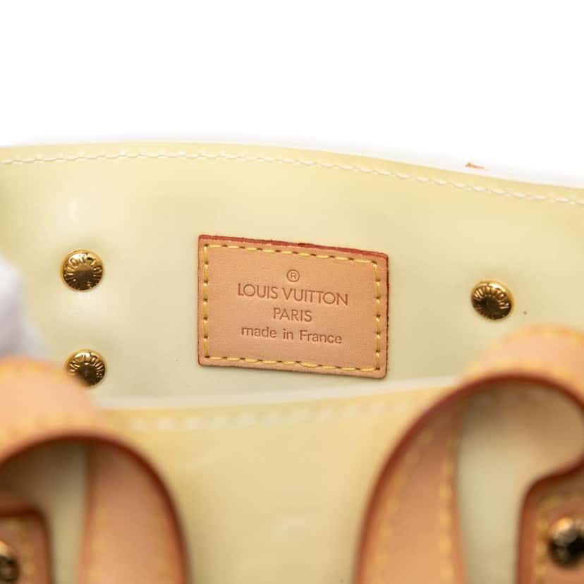 Louis Vuitton Monogram Vernis Reade PM White Leather Good condition - Box View