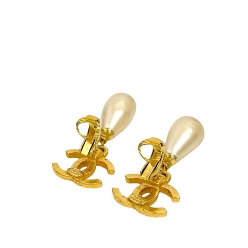 Chanel CC Gold Plated Faux Pearl Drop Clip On Earrings Gold Metal Good condition - Inside View