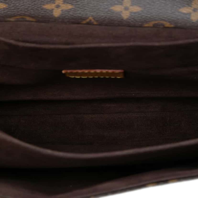 Louis Vuitton Monogram Pochette Metis Brown Very good condition - Model View