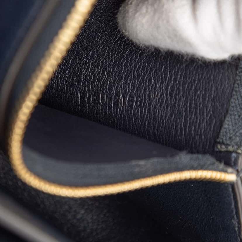 Celine Medium Shiny Smooth Calfskin Frame Shoulder Bag Black Leather Very good condition - Box View