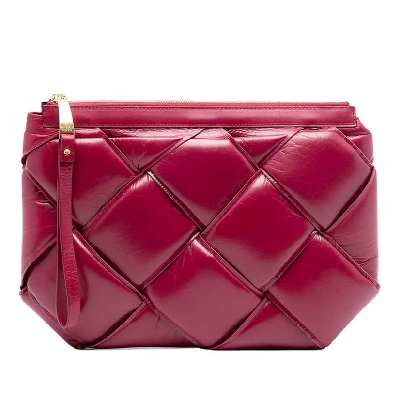 Bottega Veneta Lambskin Maxi Intrecciato Padded Pouch Pink Leather Good condition - Front View