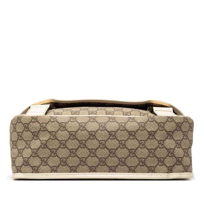 Gucci GG Supreme Crossbody Brown Canvas Very good condition - Inside View