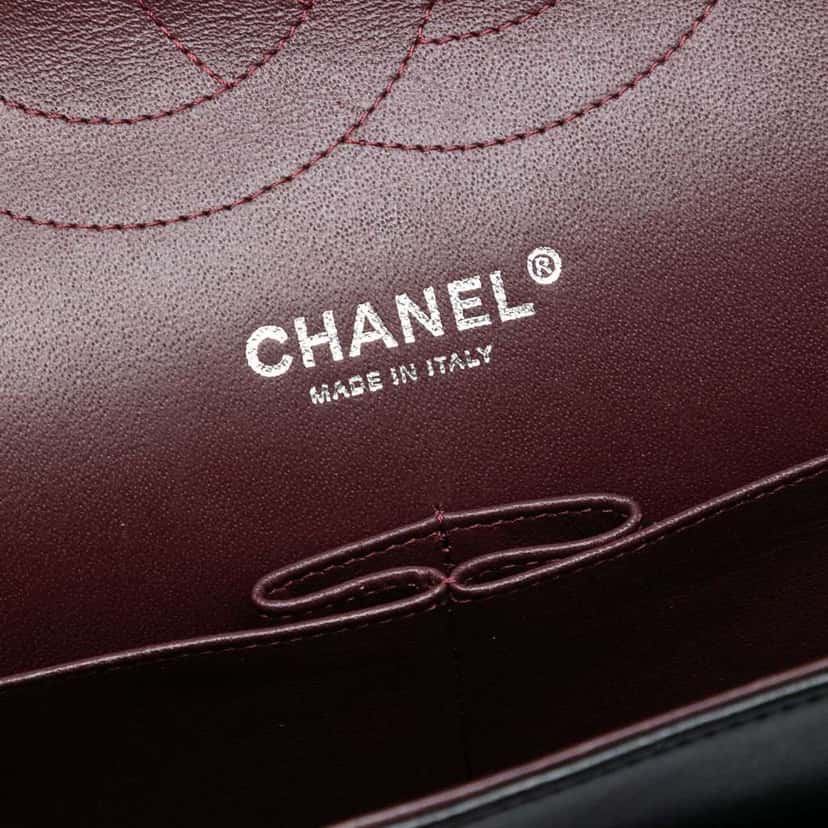 Chanel Jumbo Classic Lambskin Double Flap Black Leather Very good condition - Box View