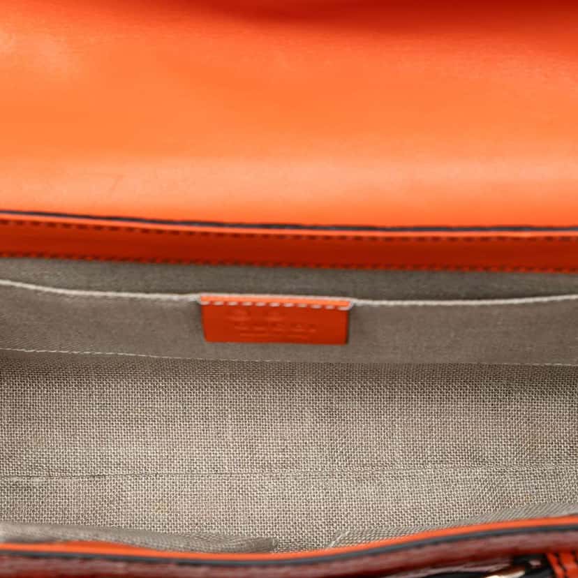 Gucci Medium Microguccissima Emily Shoulder Bag Orange Leather Good condition - Model View