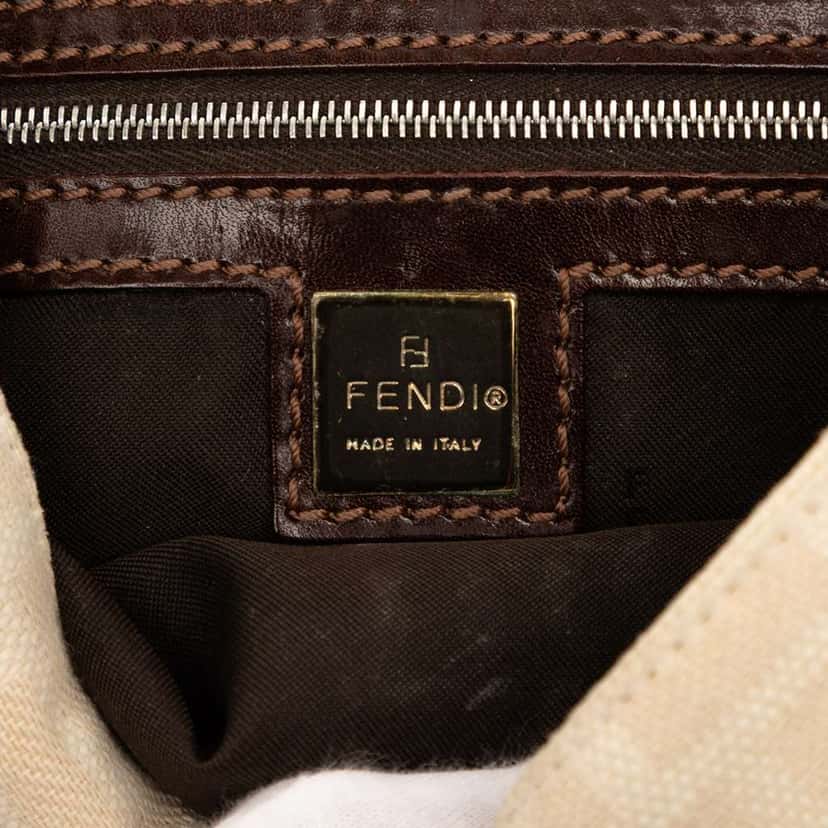 Fendi Zucca Canvas Baguette Brown Canvas Good condition - Box View