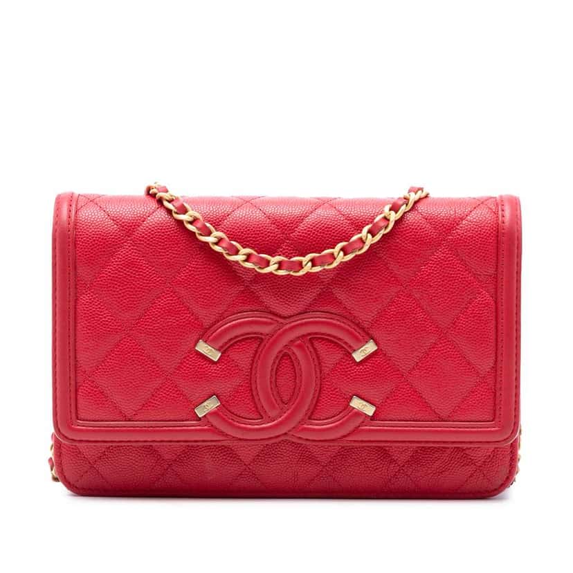 Chanel Caviar CC Filigree Wallet On Chain Red Leather Good condition - Front View
