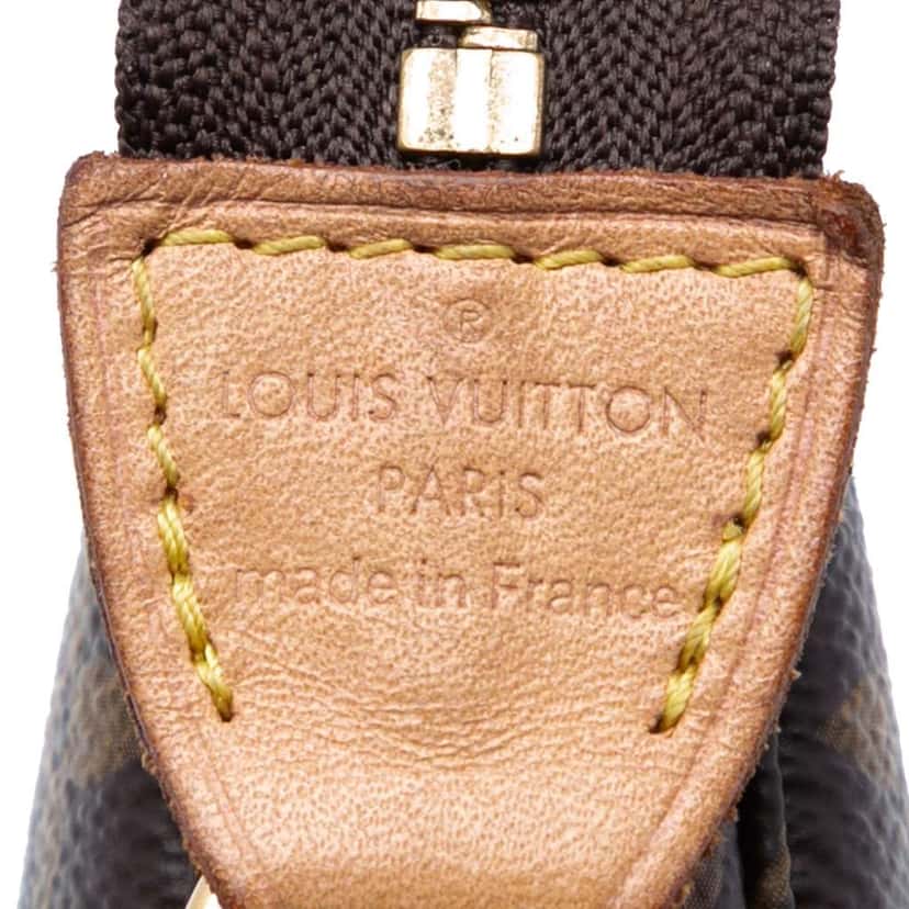 Louis Vuitton Monogram Mini Pochette Accessoires Brown Very good condition - Box View