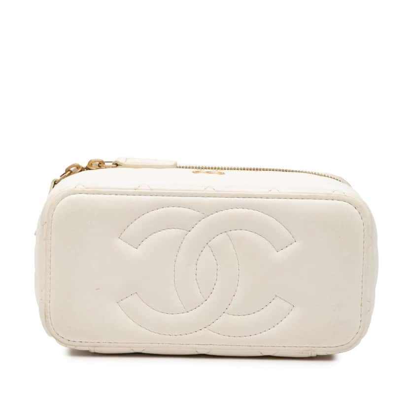 Chanel Small Quilted Lambskin Vanity Case with Chain White Leather Good condition - Inside View